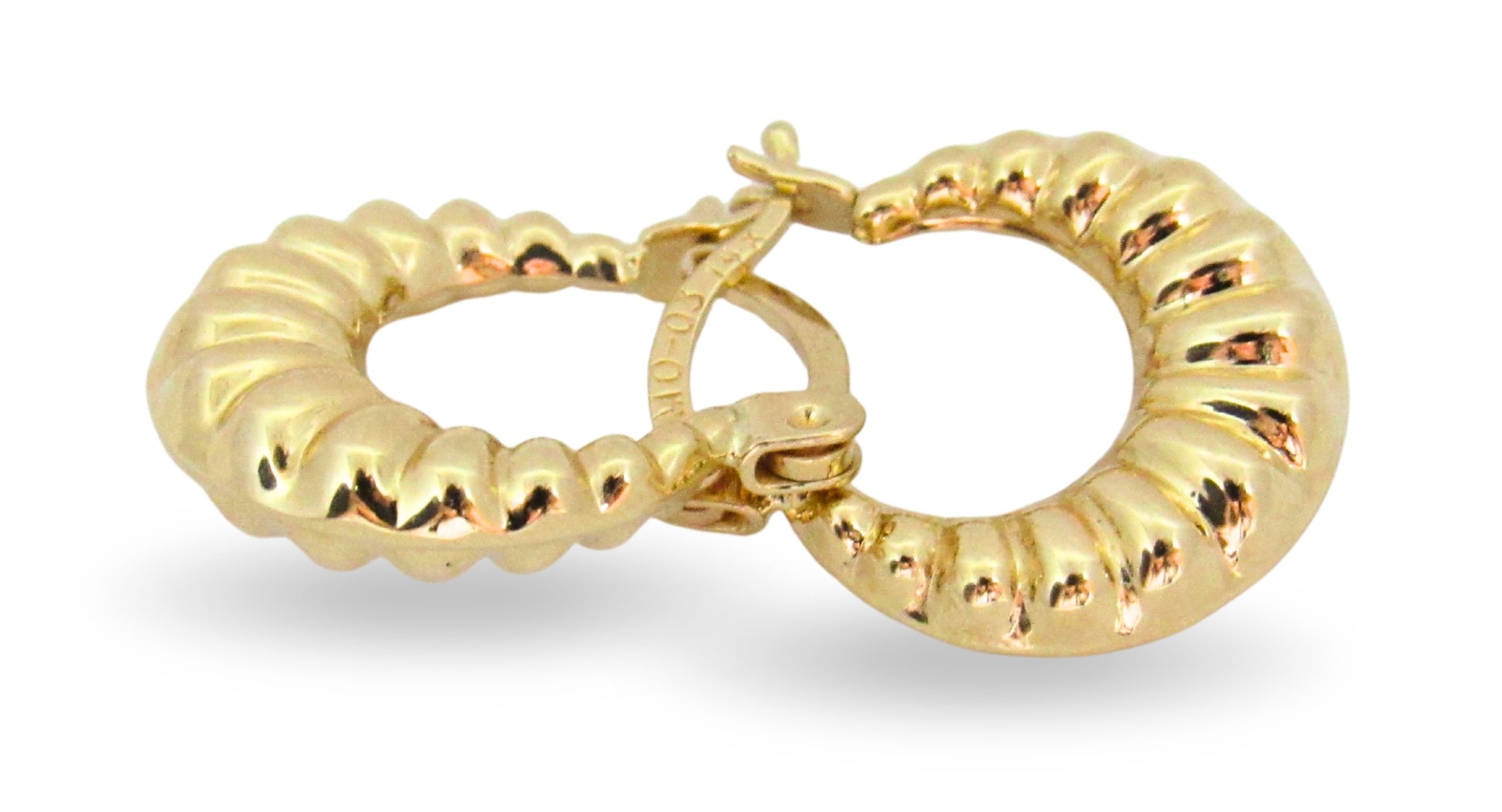 ARRACADAS CHICAS EN ORO AMARILLO 14K
