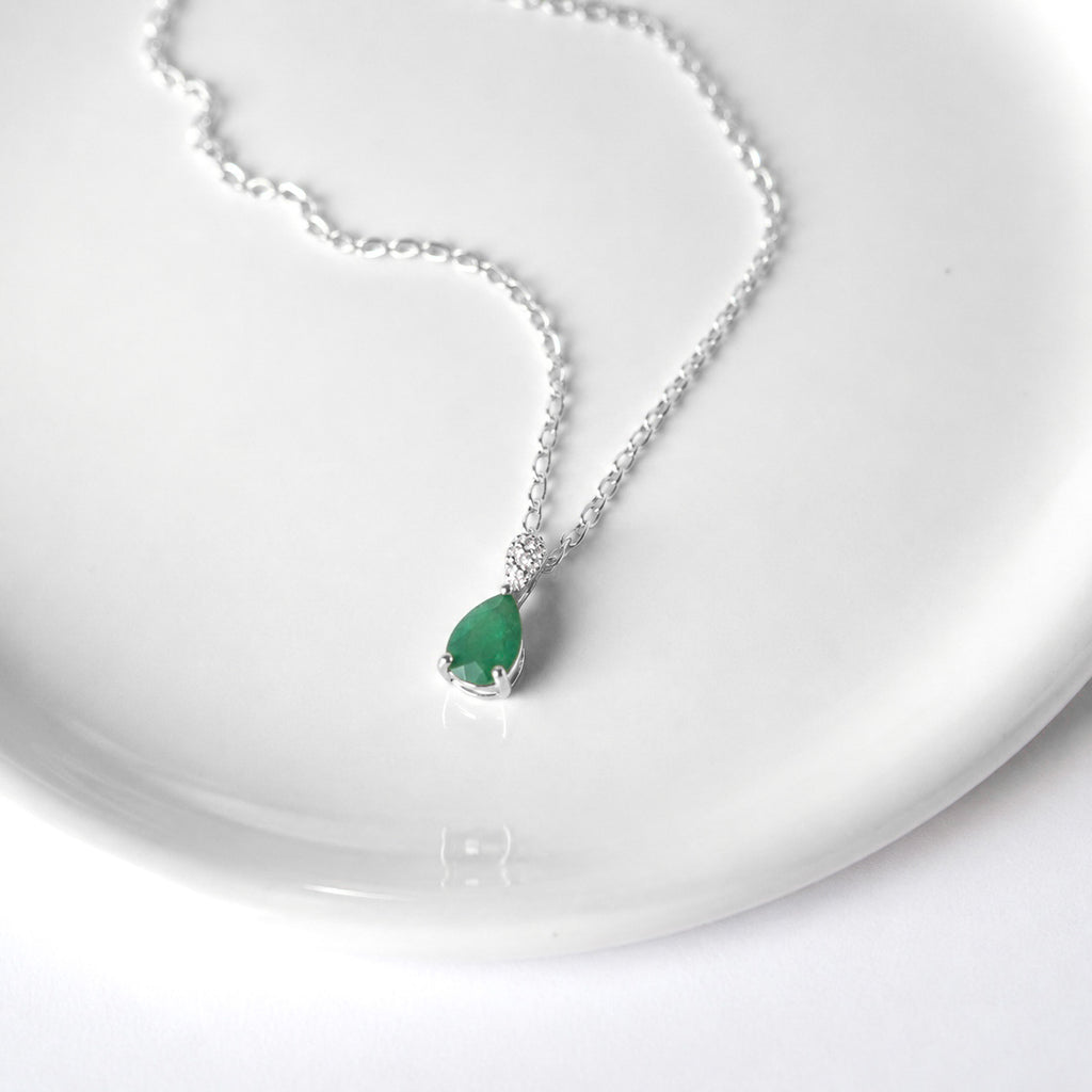 14k dije oro blanco esmeralda diamante sin cadena