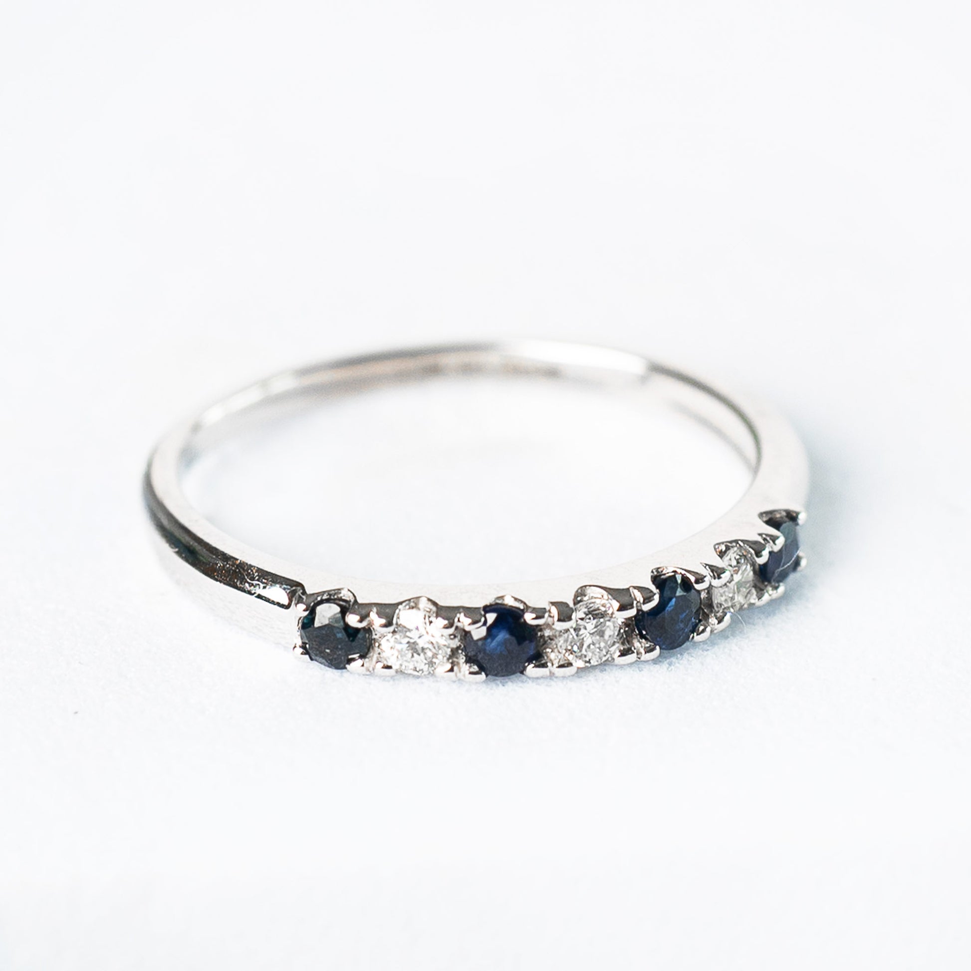 14K anillo oro blanco zafiro diamantes