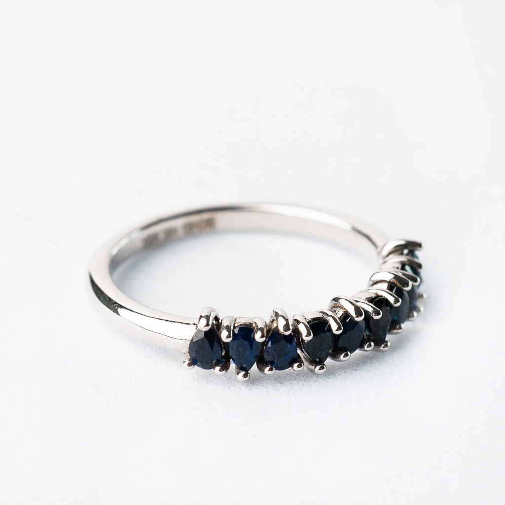 14K Anillo oro blanco zafiros