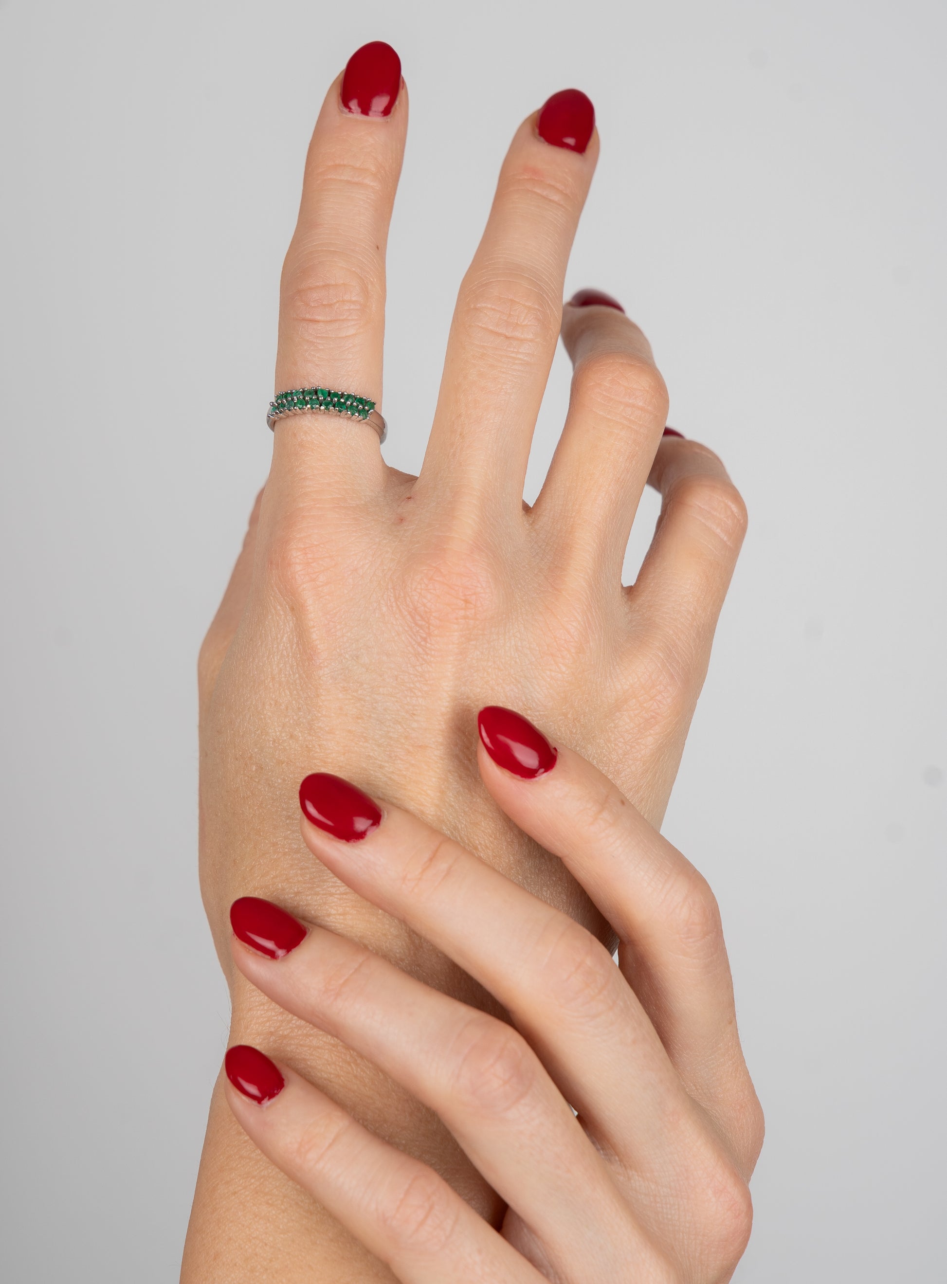 14K Anillo oro blanco esmeraldas