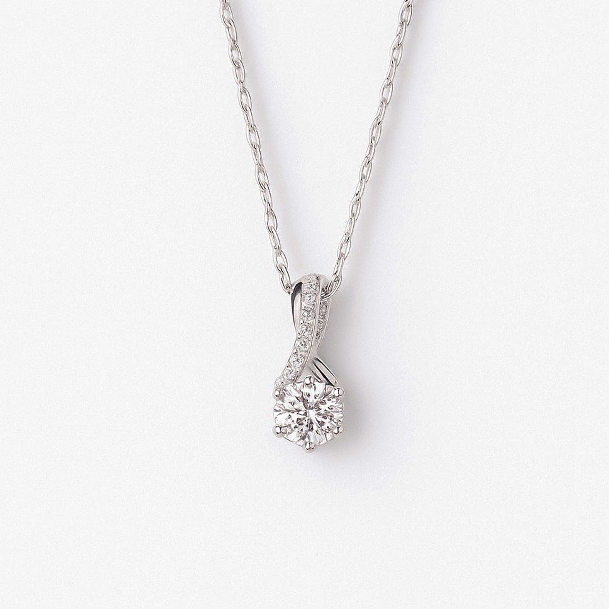 14K Collar en oro blanco con pendiente diamantes