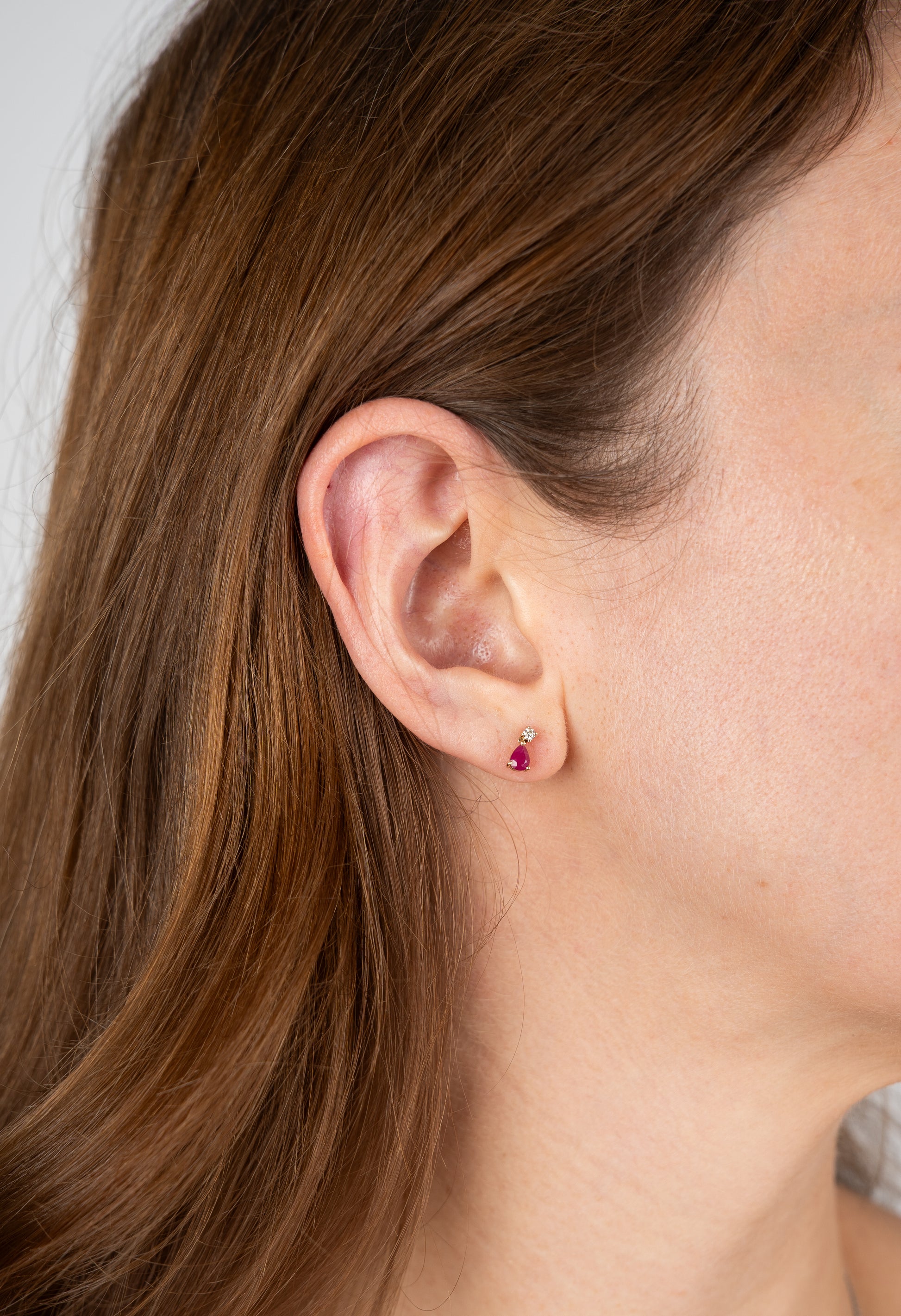 14K Aretes oro amarillo rubí diamante