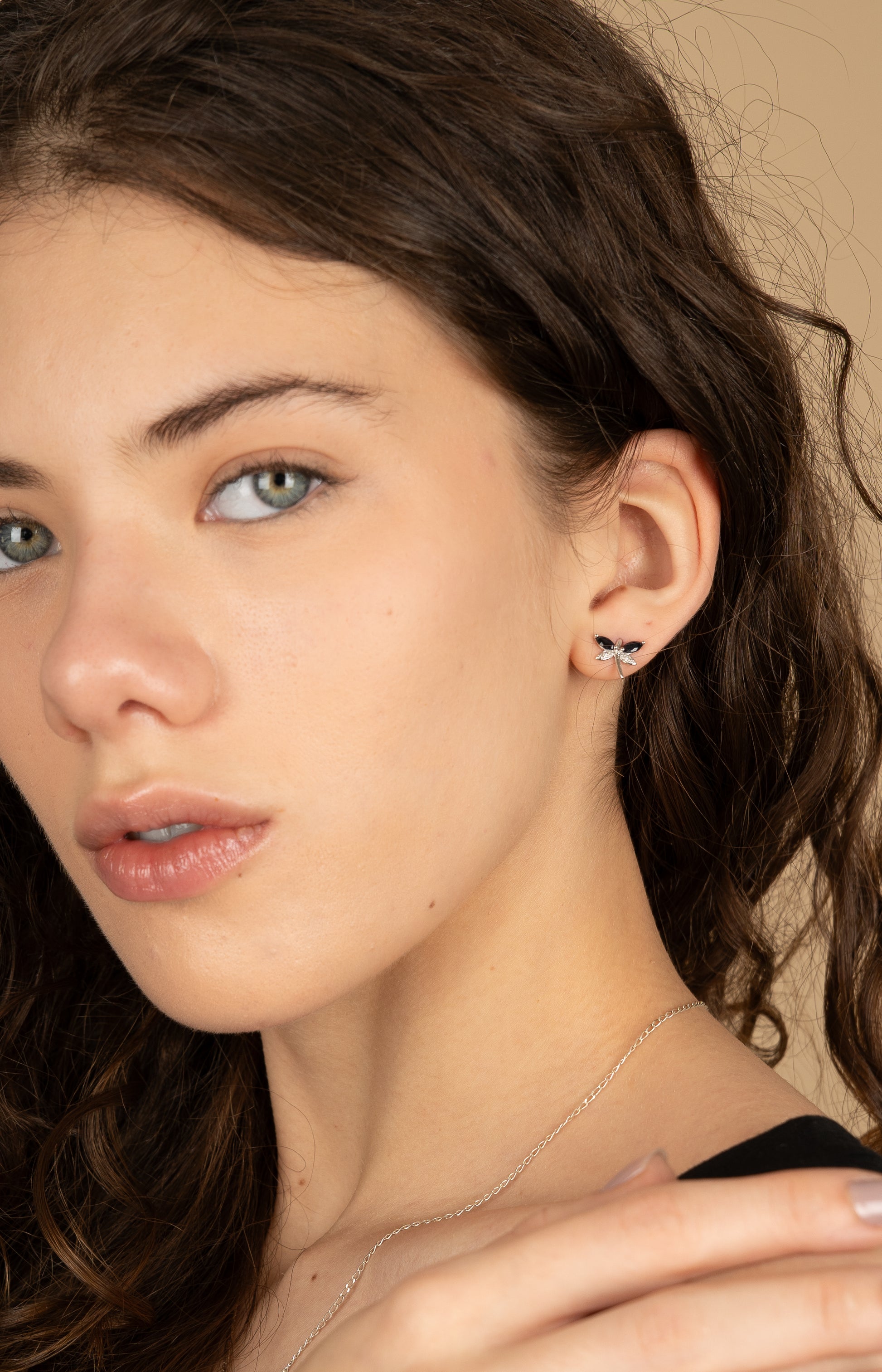 14k aretes oro blanco de libélula zafiro diamante