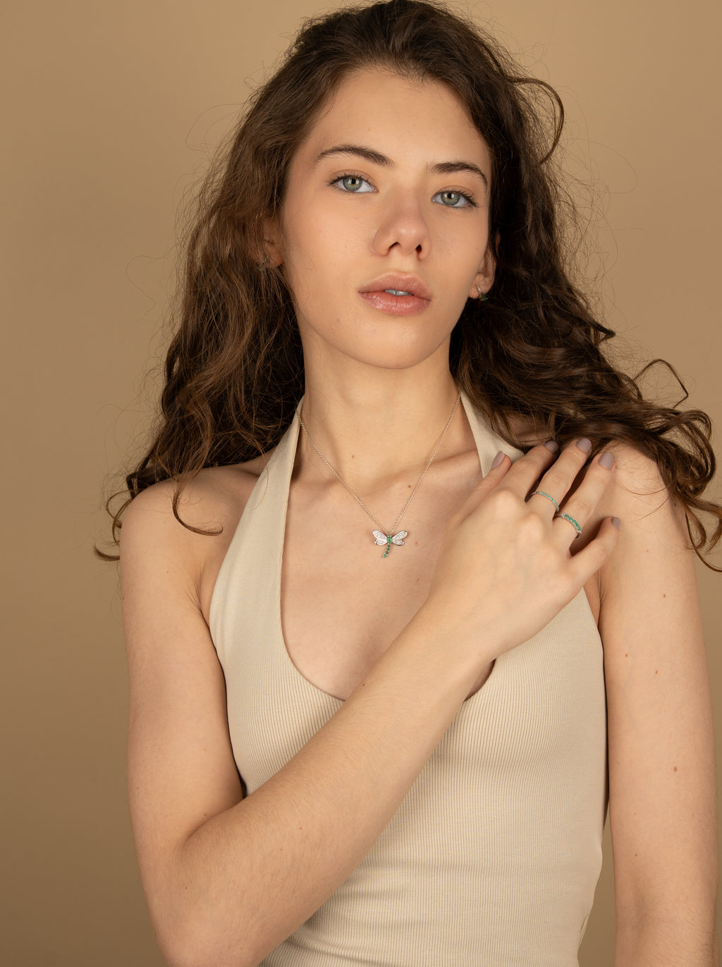 14K Anillo oro blanco esmeraldas