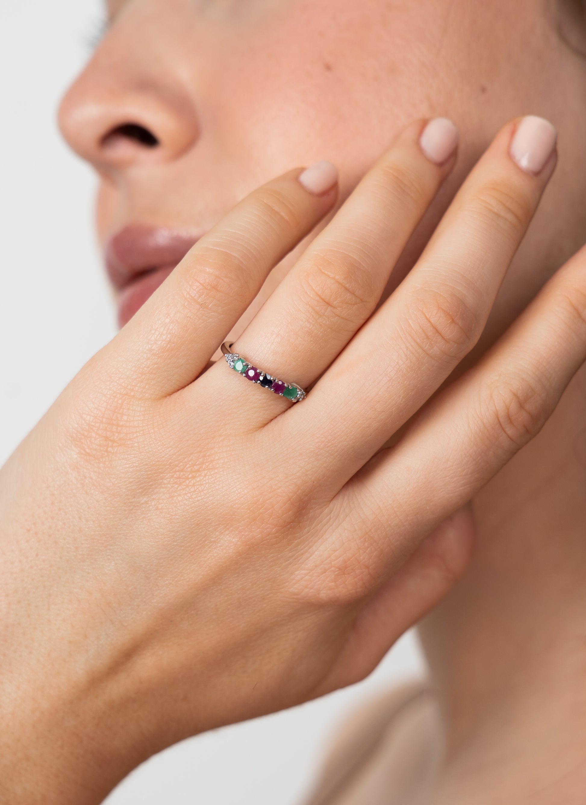 14K Anillo oro blanco coctel diamantes