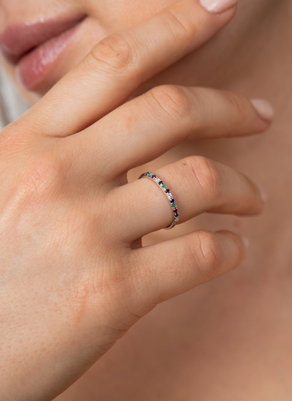 14K Anillo oro blanco coctel diamantes