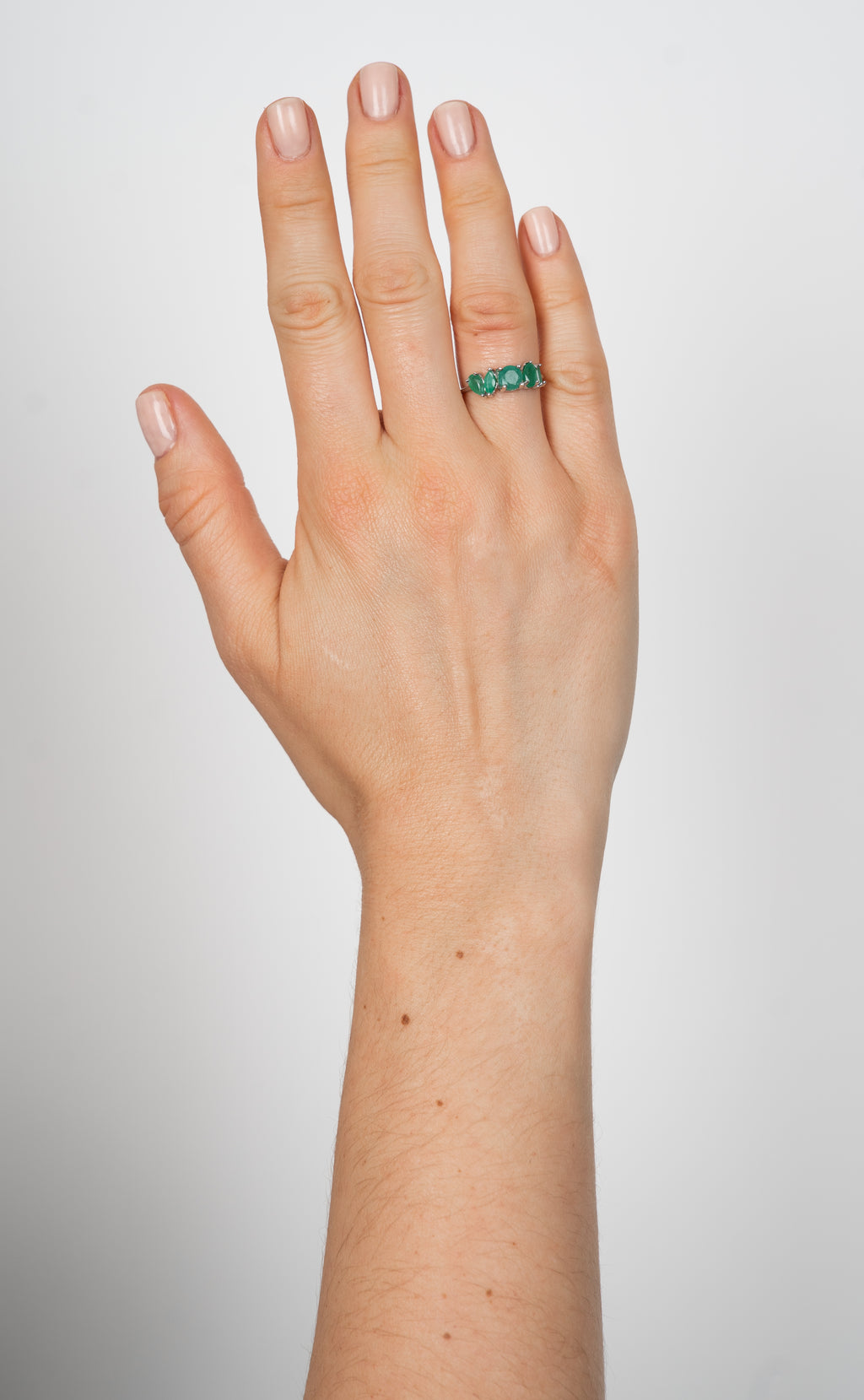 14k anillo esmeraldas oro blanco