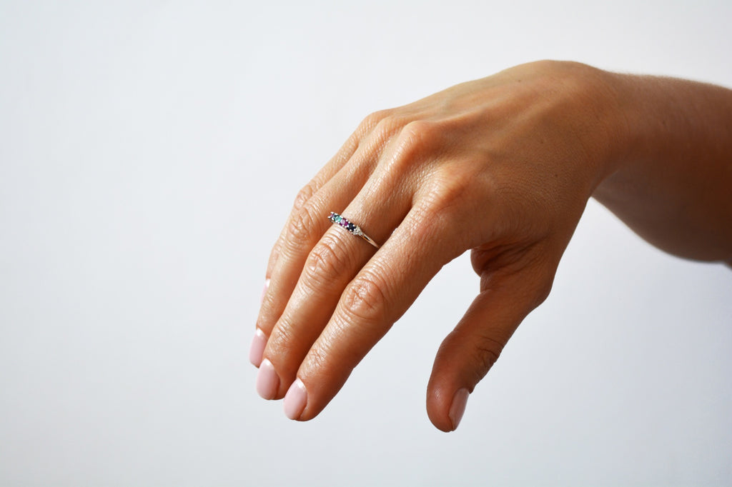 14K Anillo oro blanco coctel diamantes