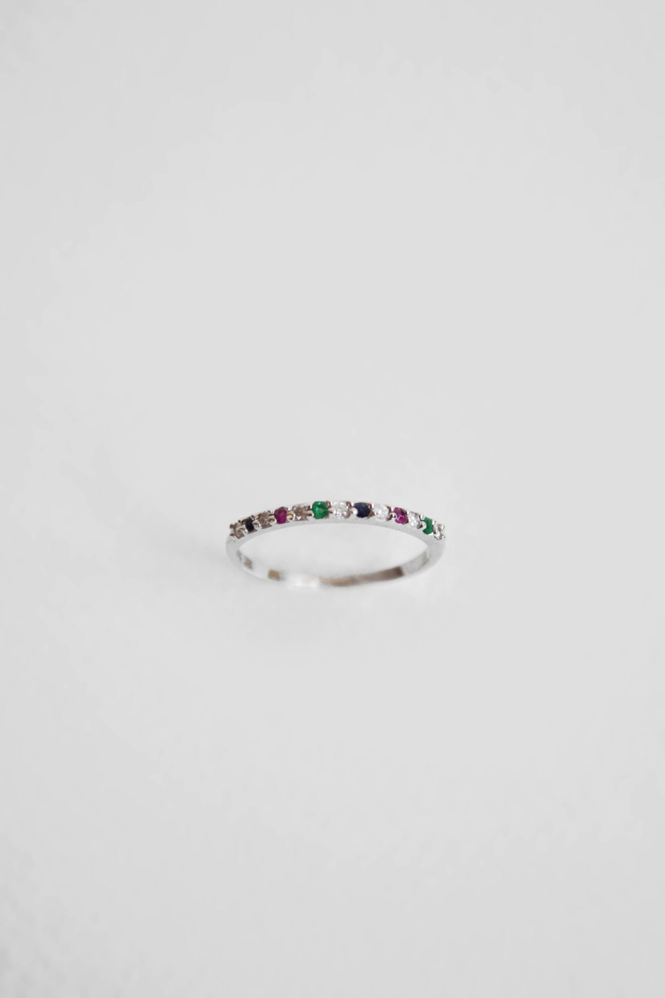 14K Anillo oro blanco coctel diamantes