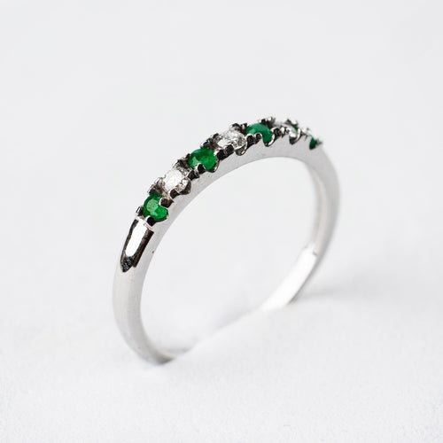 14K Anillo oro blanco esmeraldas diamantes