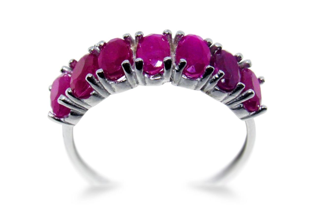 14K Anillo oro blanco rubíes