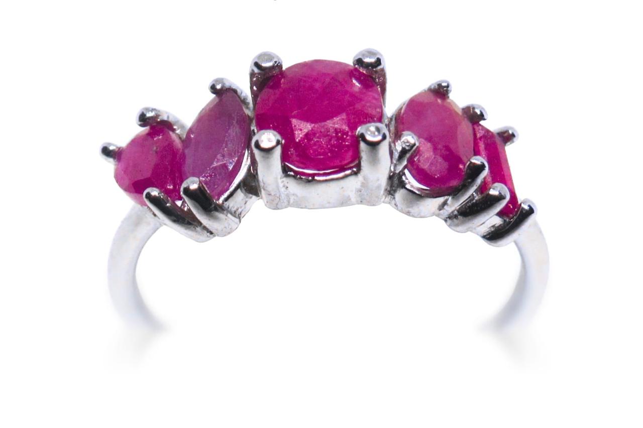 14K Anillo oro blanco rubíes